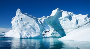 dramatic-melt-off-of-Arctic-sea-ice-due-to-climate-change