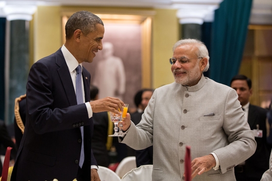 President_Barack_Obama_toasts_Prime_Minister_Narendra_Modi_during_a_State_Dinner_in_New_Delhi